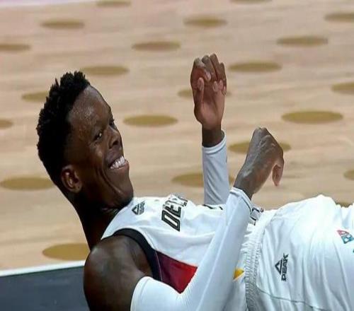 塞瓦略斯镜,头下搞笑瞬,间曝光,开云体育,开云体育官网,开云体育app,开云体育平台,KAIYUN,SPORTS,kaiyun登录入口