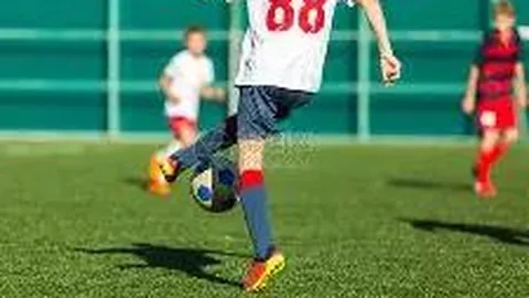 阿奇姆彭遭遇蓉城歧视，罚款50万+看台部分空场处理